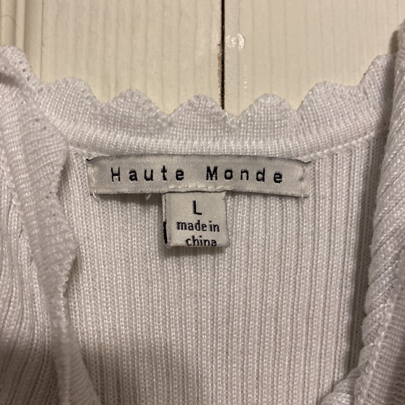 Skin Tight White Cami - Picture 4 of 5